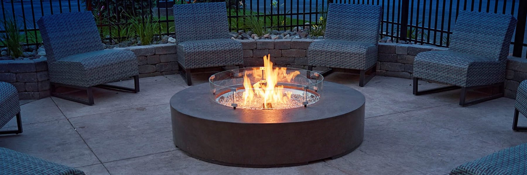 Outdoor Fire Pit at LivINN Hotel, Maplewood